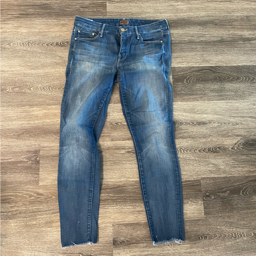 MOTHER Looker Ankle Fray Jeans